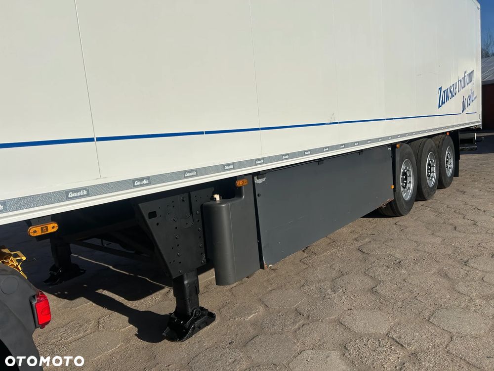 Schmitz Cargobull THERMO KING SLX300 HAKÓWKA / 7 CM GRUBA ŚCIANA / KOSZ PALETOWY / 4 ZAMKI / DIESEL + ELEKTRYK / 2012 ROK !! - 14