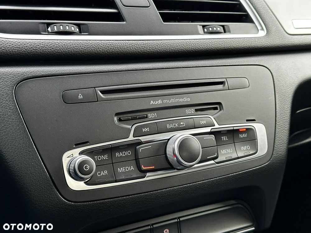 Audi Q3 2.0 TDI Quattro - 27