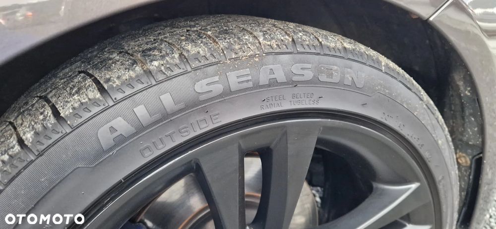 BMW Seria 3 318d DPF Edition Sport - 14