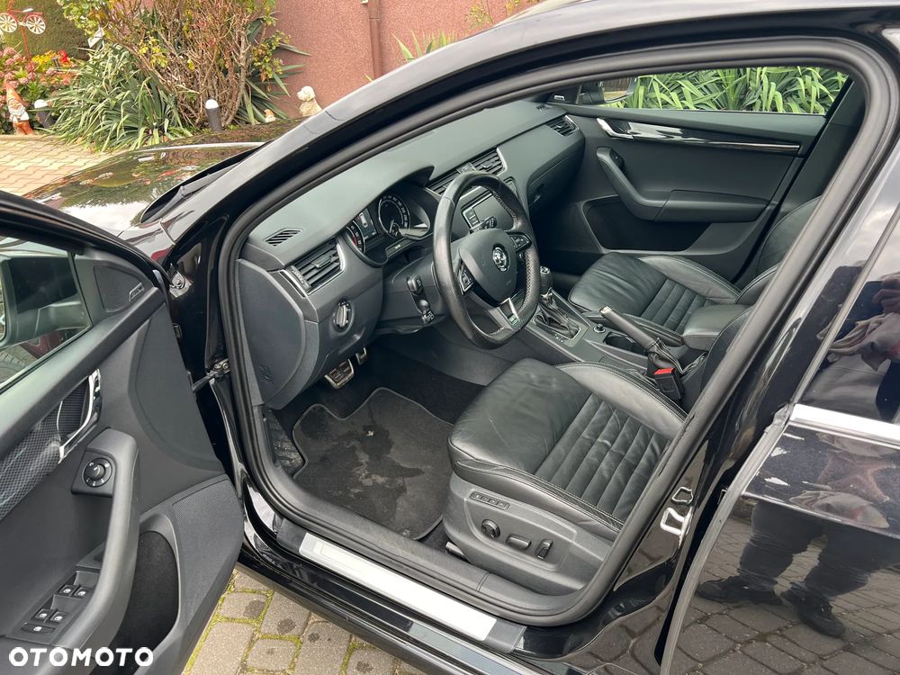 Skoda Octavia 2.0 TDI RS DSG - 14