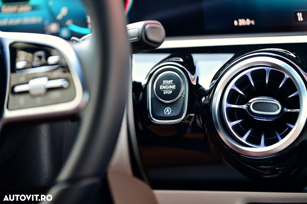 Mercedes-Benz A 200 - 19