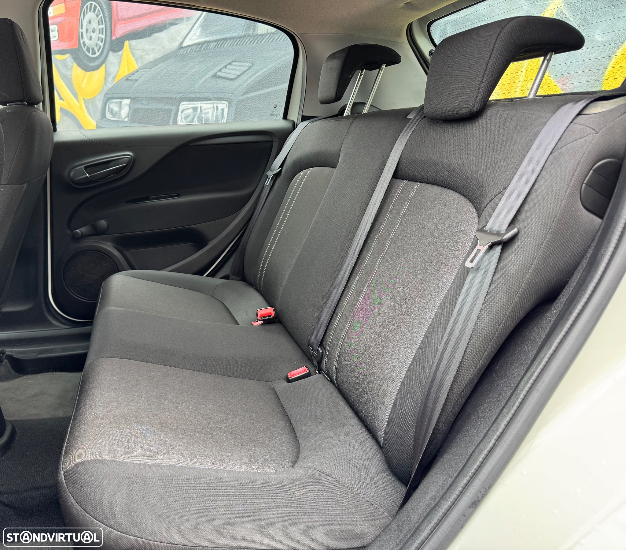 Fiat Punto 1.3 M-Jet Easy S&S - 7