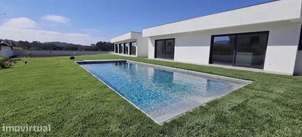 Moradia T4 Térrea de Luxo com Piscina, em Forjães, Esposende - Grande imagem: 3/38