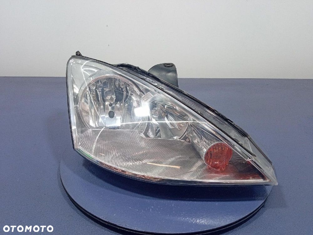 FORD FOCUS MK1 LIFT 01- REFLEKTOR PRAWY LAMPA EU 20-6347 - 1