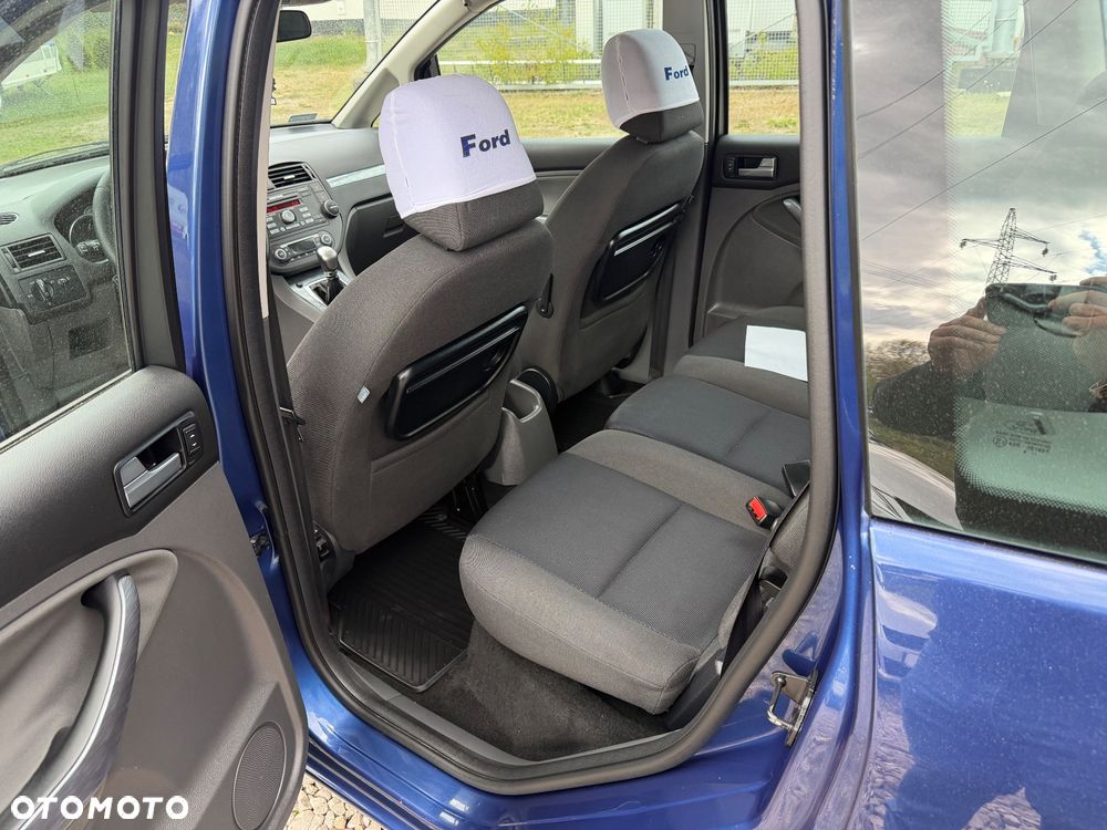 Ford C-MAX 1.8 Ghia - 11