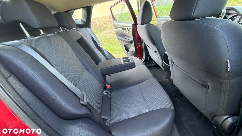 Nissan Qashqai 1.5 dCi DPF 360 - 20