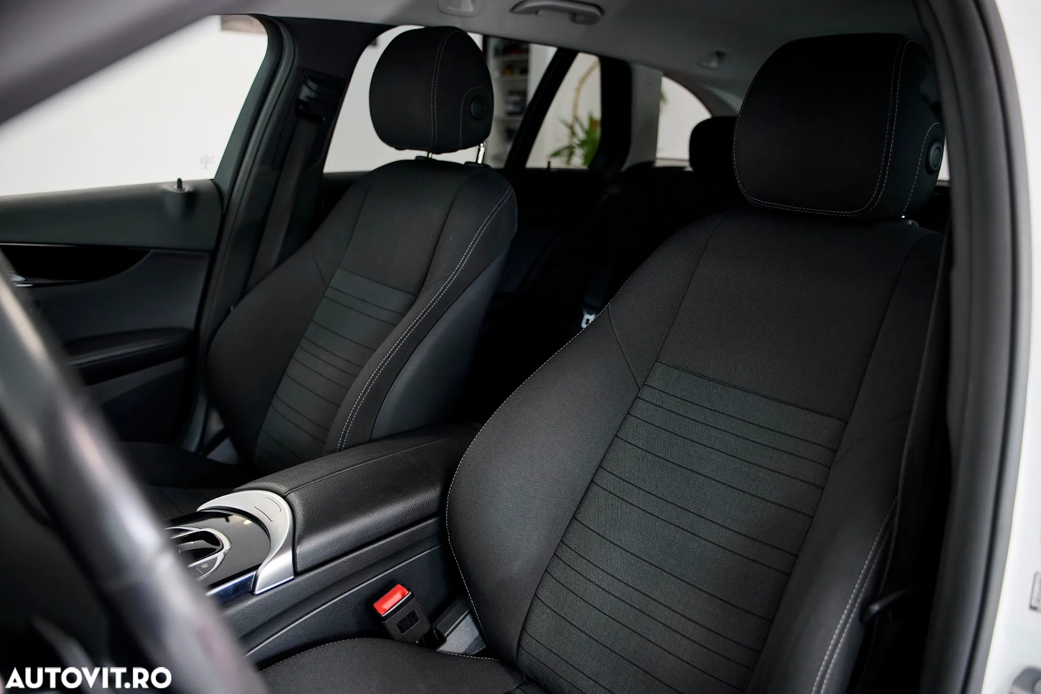 Mercedes-Benz C 220 d 9G-TRONIC Avantgarde - 13