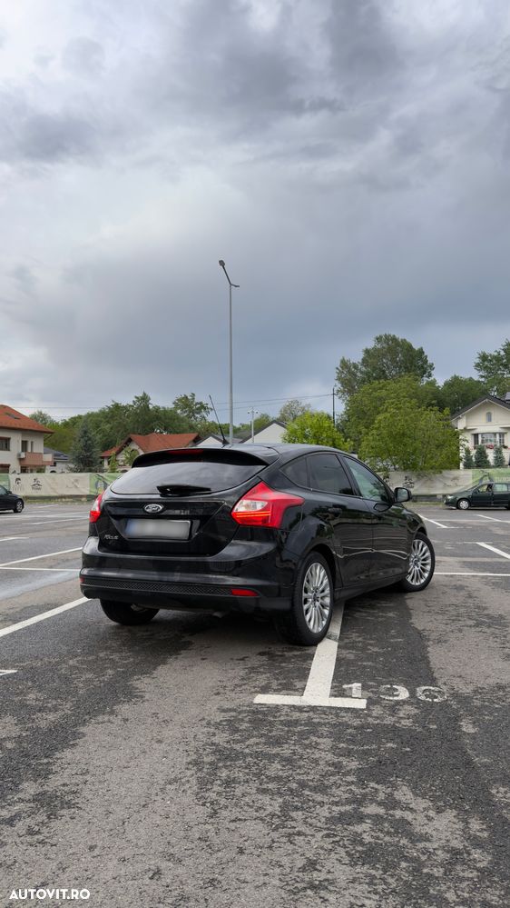 Ford Focus 1.6 Ti-VCT Powershift Titanium - 6