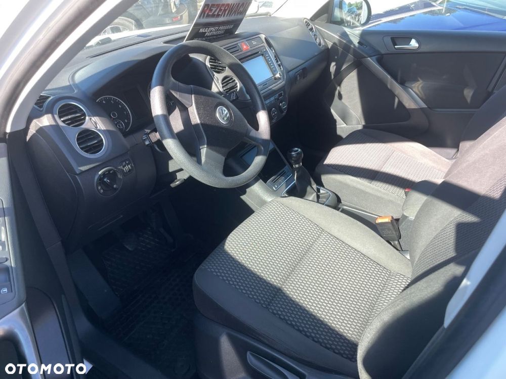 Volkswagen Tiguan - 4