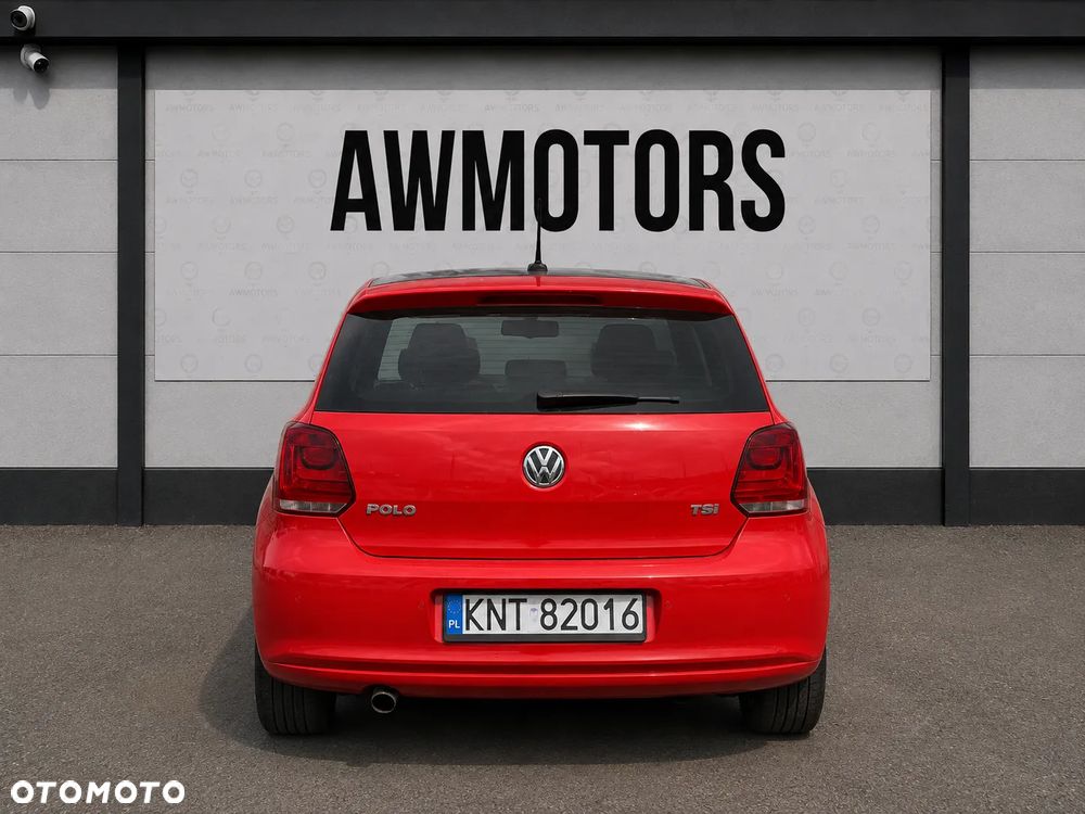 VOLKSWAGEN POLO 2013 *SAMOCHÓD NA CZĘŚCI* 6511 D8 / P3G MASKA, LAMPA, DRZWI, LUSTERKO, ZDERZAK, GRILL, BŁOTNIK, KLAPA, BELKA, DESKA, FOTELE, KANAPA, ĆWIARTKA KIEROWNICA, TARCZE, ZACISKI, ZAWIESZENIE, KOMPLETNY PRZÓD, KOMPLETNY TYŁ, LICZNIK, ZEGARY, PRAWE LEWE PRZÓD TYŁ - 3