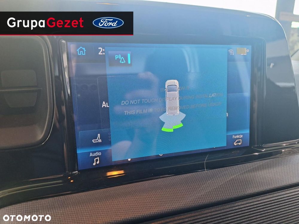 Ford Transit Courier - 9