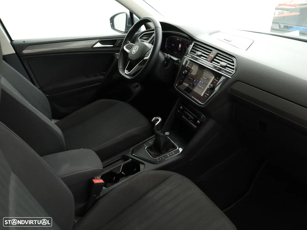 VW Tiguan - 11