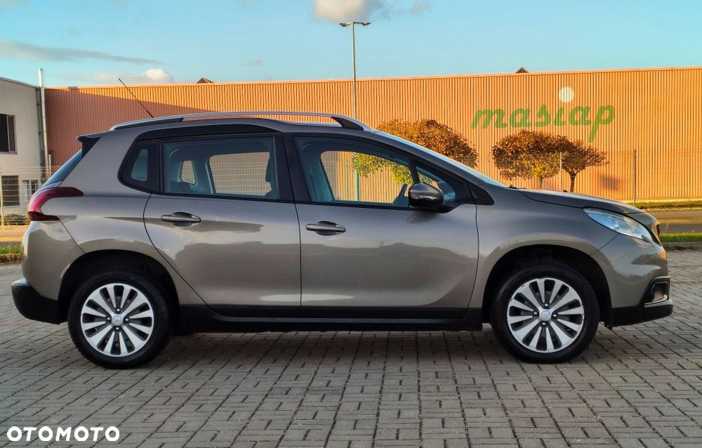 Peugeot 2008 2017 photo 2