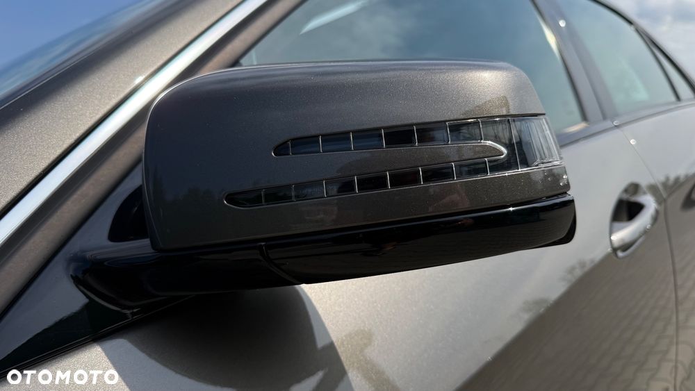 Mercedes-Benz Klasa E 200 7G-TRONIC - 26