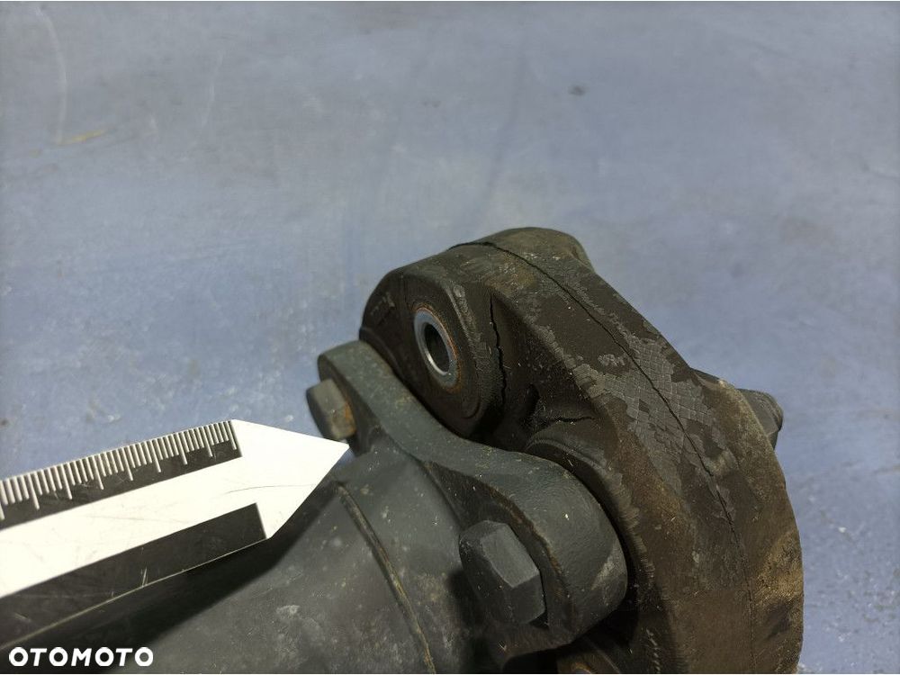 BMW 5 G30 G31 3.0 D 265 KM WAŁ NAPĘDOWY XDRIVE 8653715 - 4