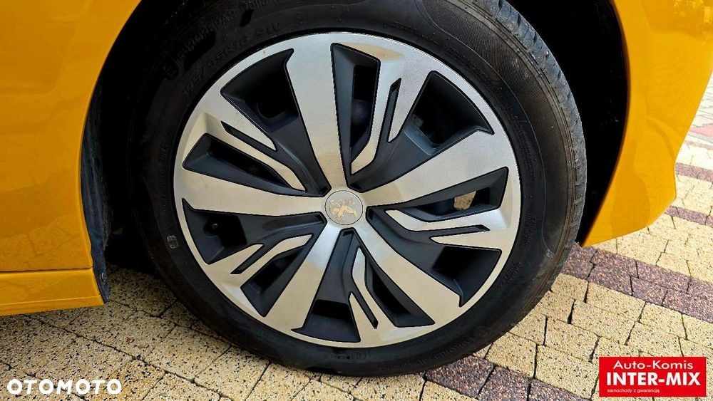 Peugeot 208 - 19
