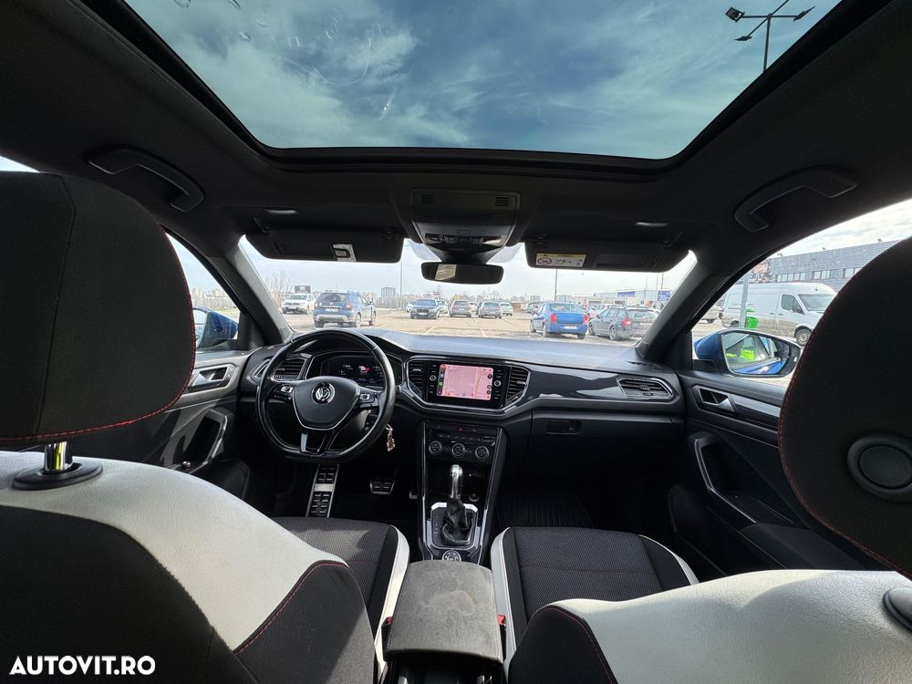 Volkswagen T-Roc - 29