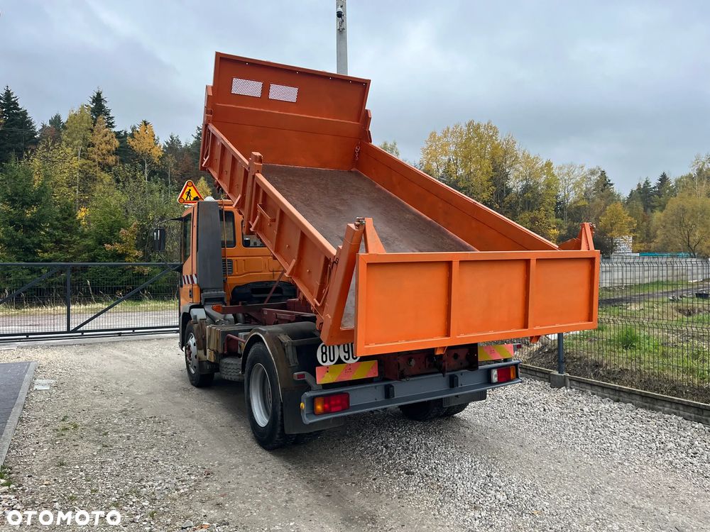 Iveco 130E18 - 5