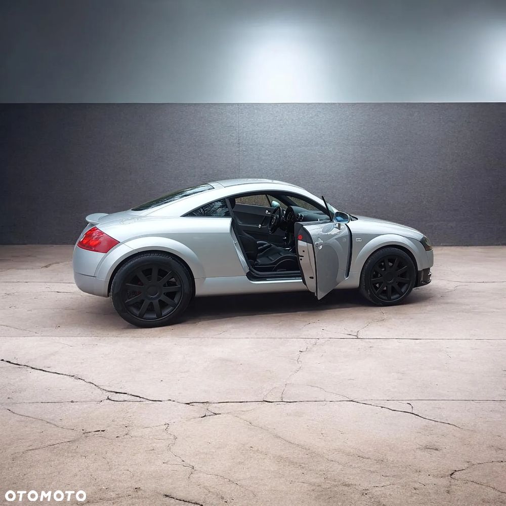 Audi TT Coupé 1.8 T - 11