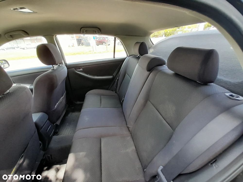 Toyota Corolla 1.4 D-4D Terra Polaris - 8