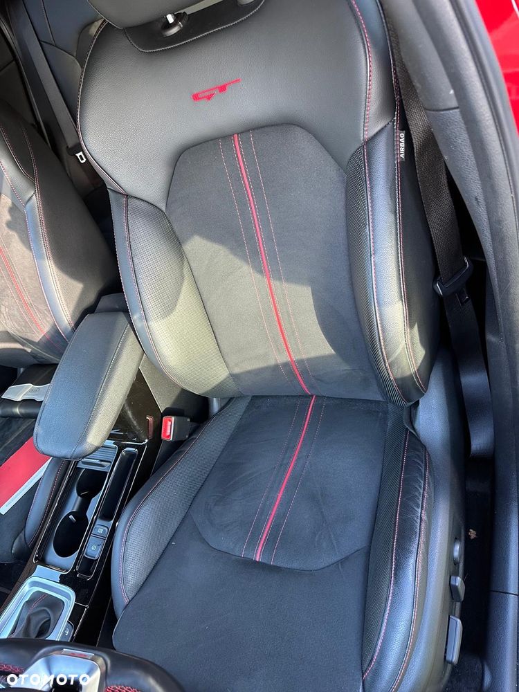 Kia ProCeed 1.6 T-GDI GT DCT - 27