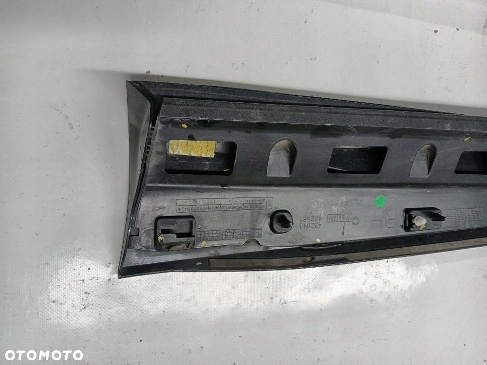 LISTWA DRZWI TYŁ TYLNA PRAWA AUDI Q3 83A853970 - 5