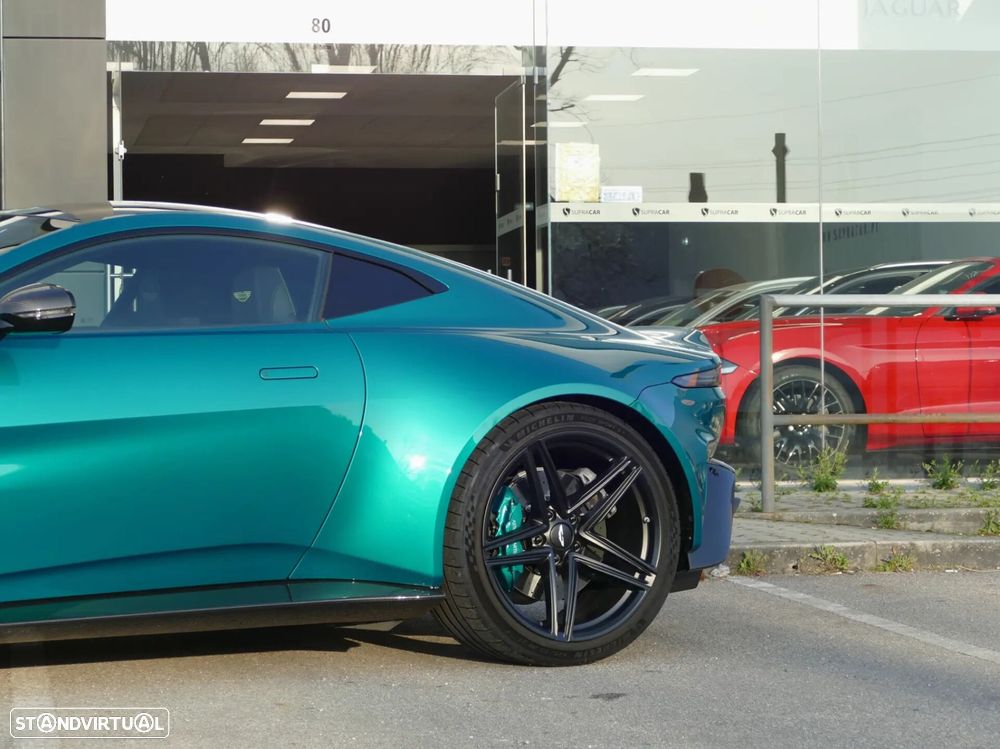 Aston Martin Vantage Coupe V8 - 26