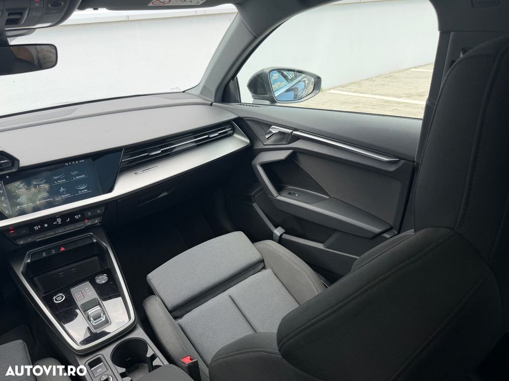 Audi A3 Limuzina 30 TFSI S tronic - 21