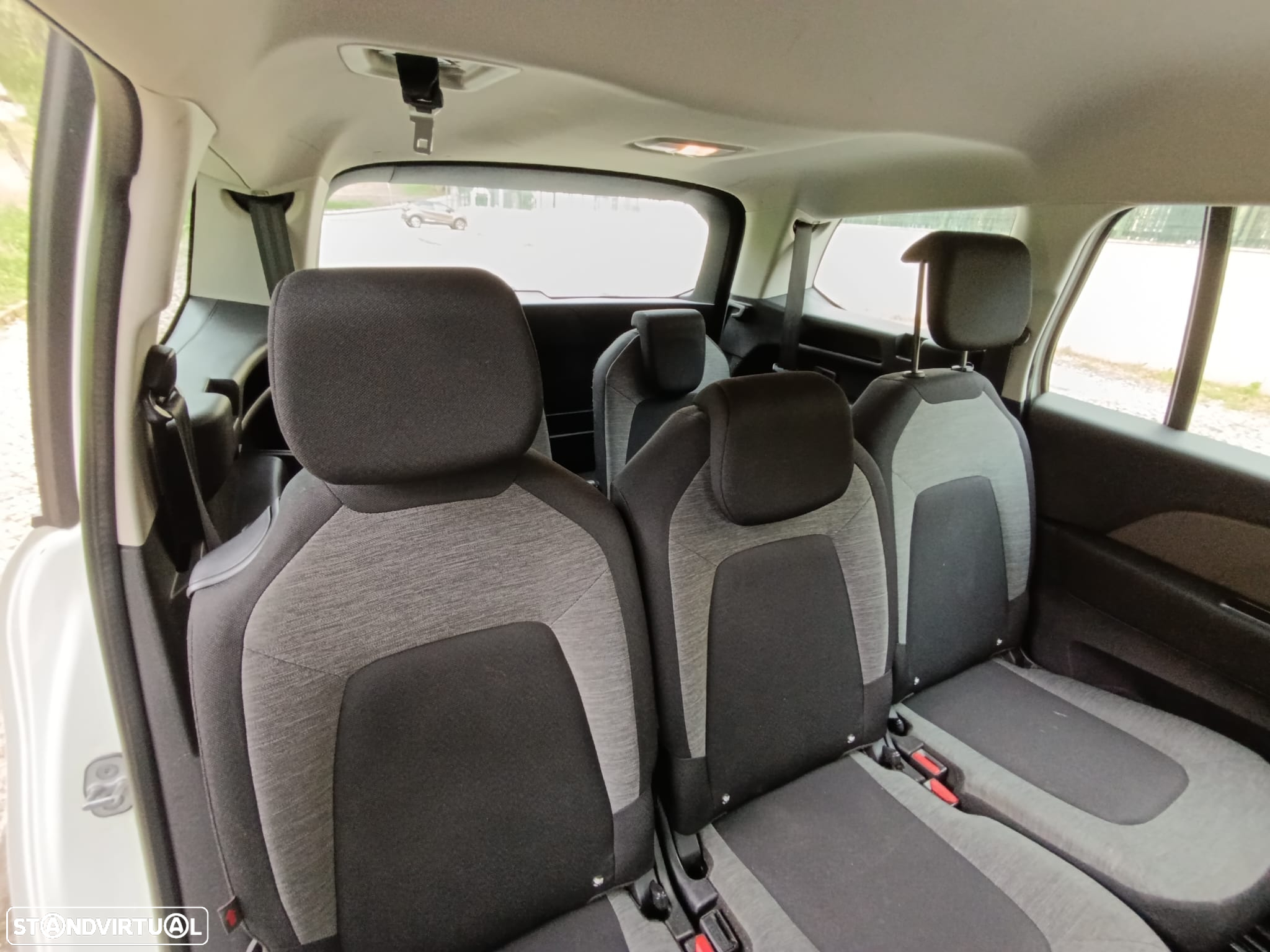 Citroën C4 Grand Picasso 1.6 BlueHDi Seduction - 25