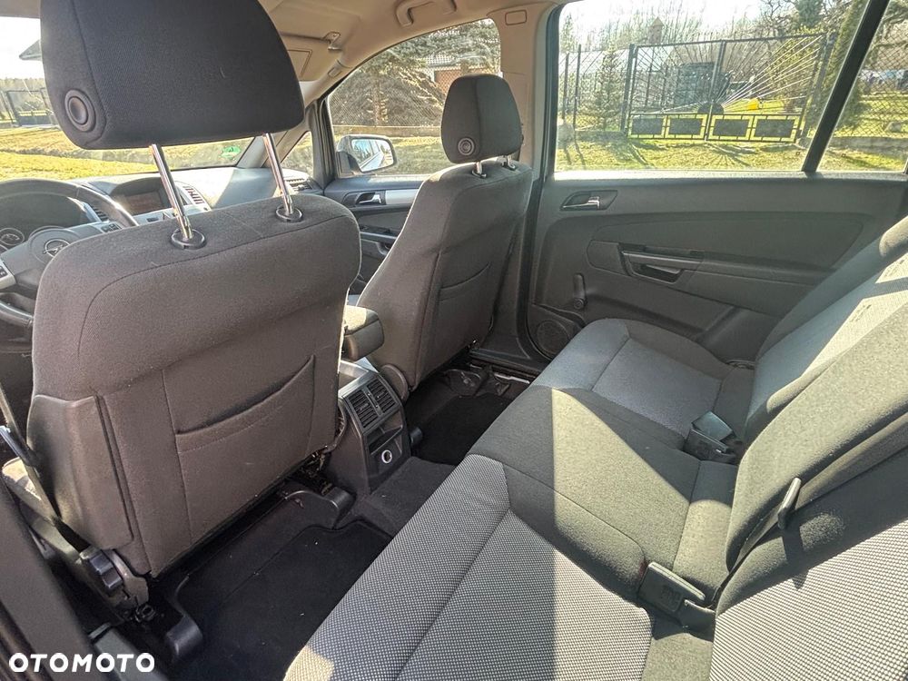 Opel Zafira 1.6 Active - 27