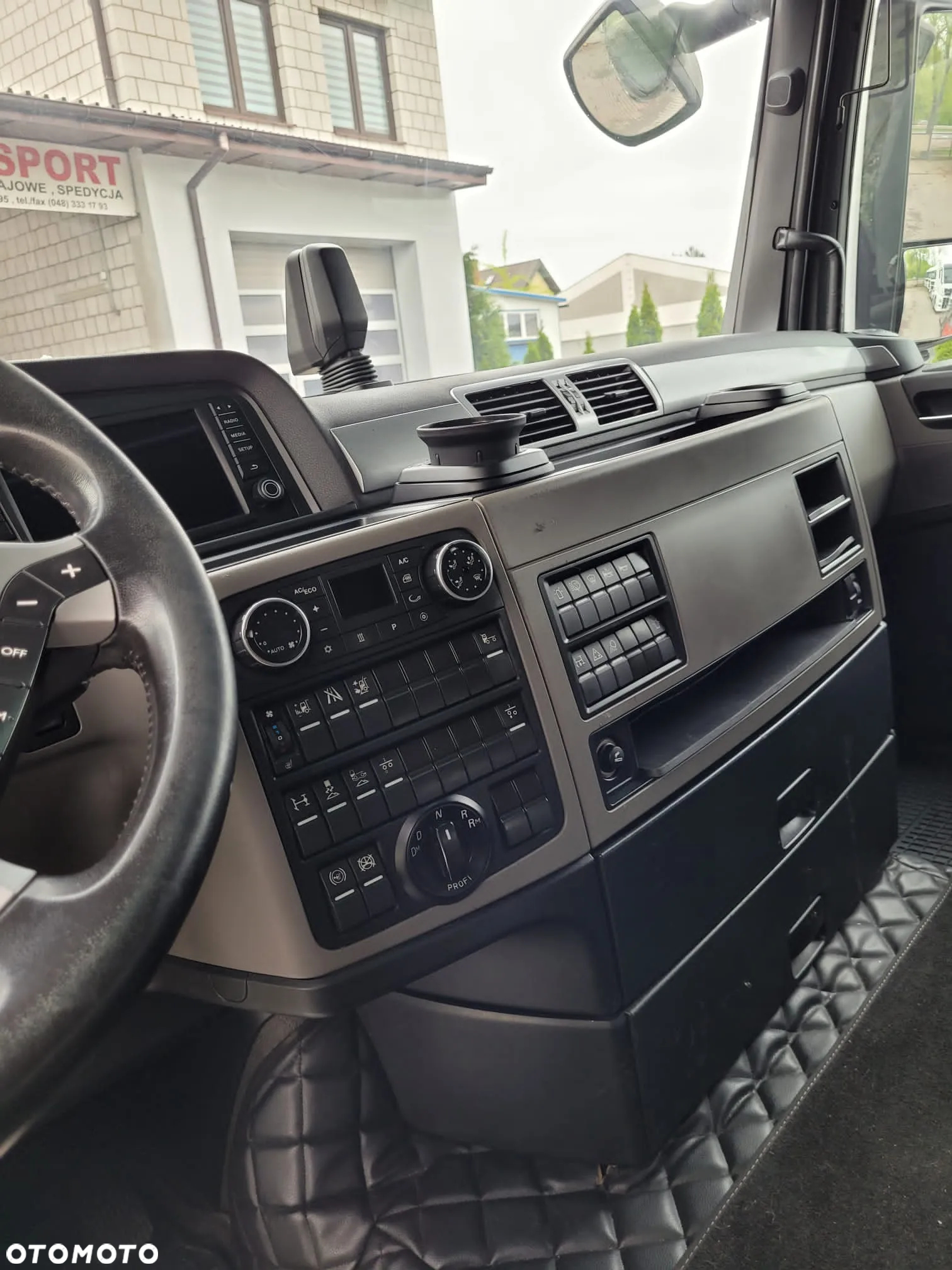 MAN TGX - 13