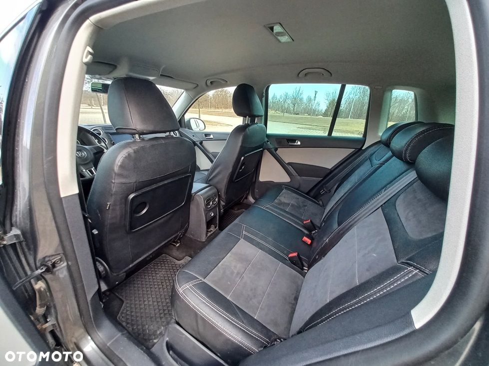 Volkswagen Tiguan 2.0 TDI 4Mot Sport&Style DSG - 6