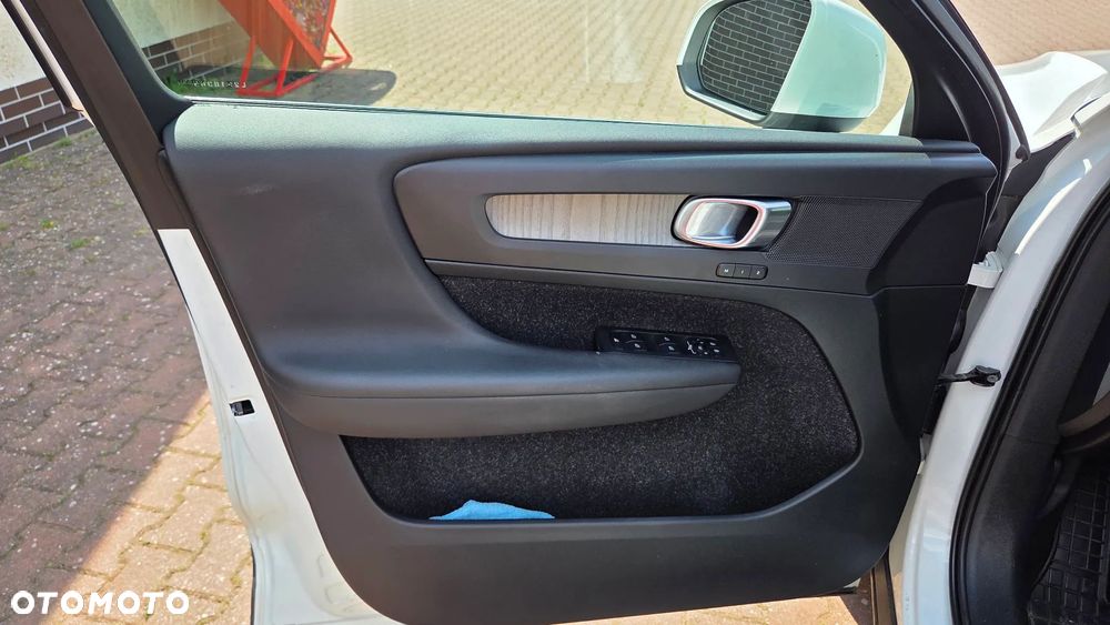 Volvo XC 40 D3 SCR Inscription - 20