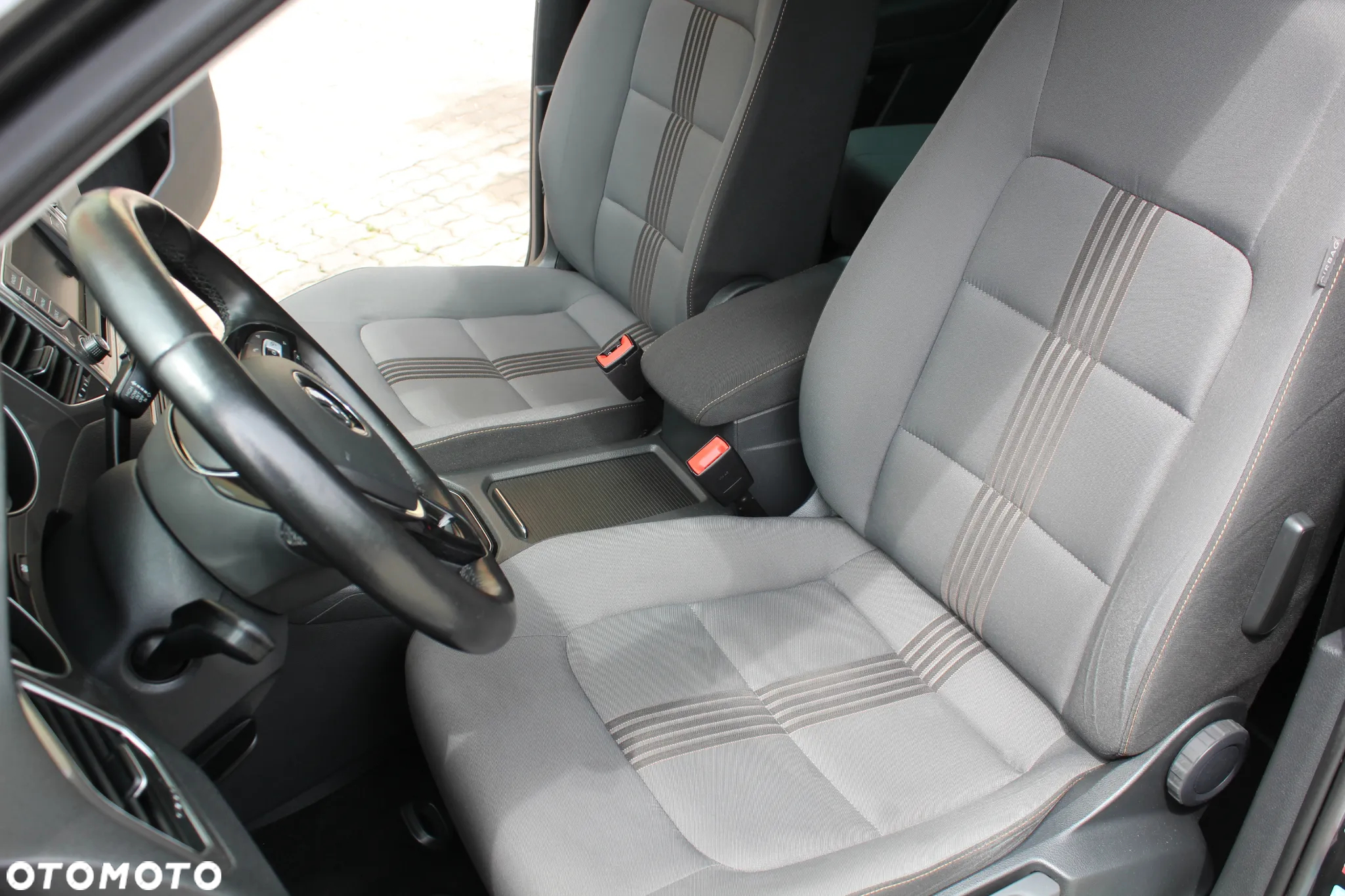 Volkswagen Golf Sportsvan - 19