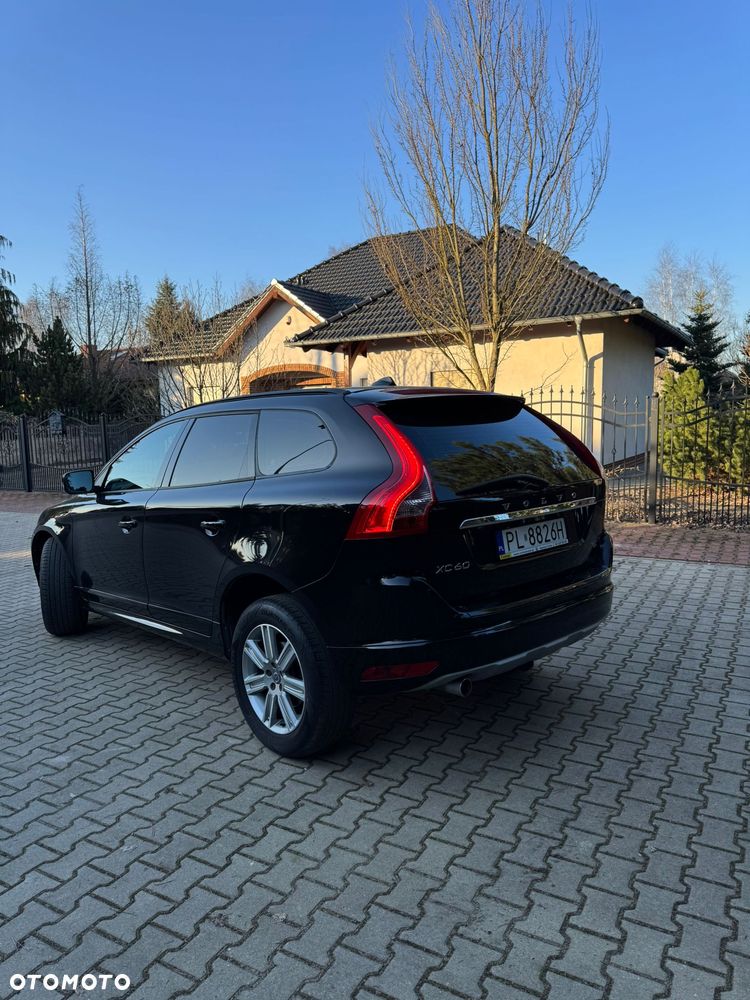 Volvo XC 60 D3 Drive-E Momentum - 5