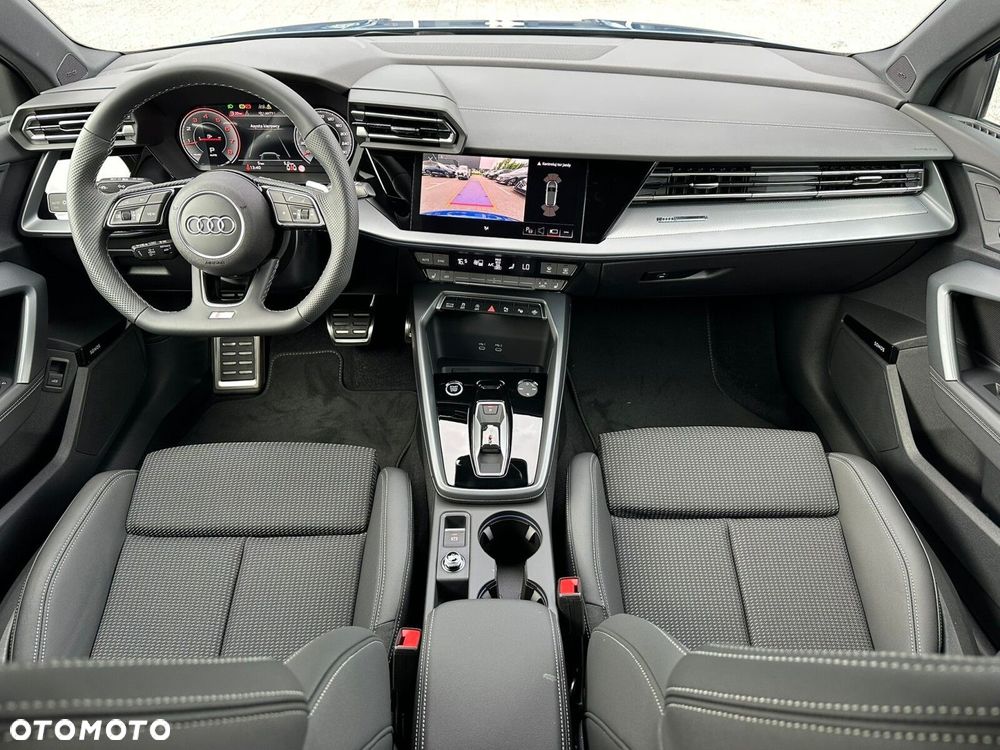 Audi A3 Sportback - 16