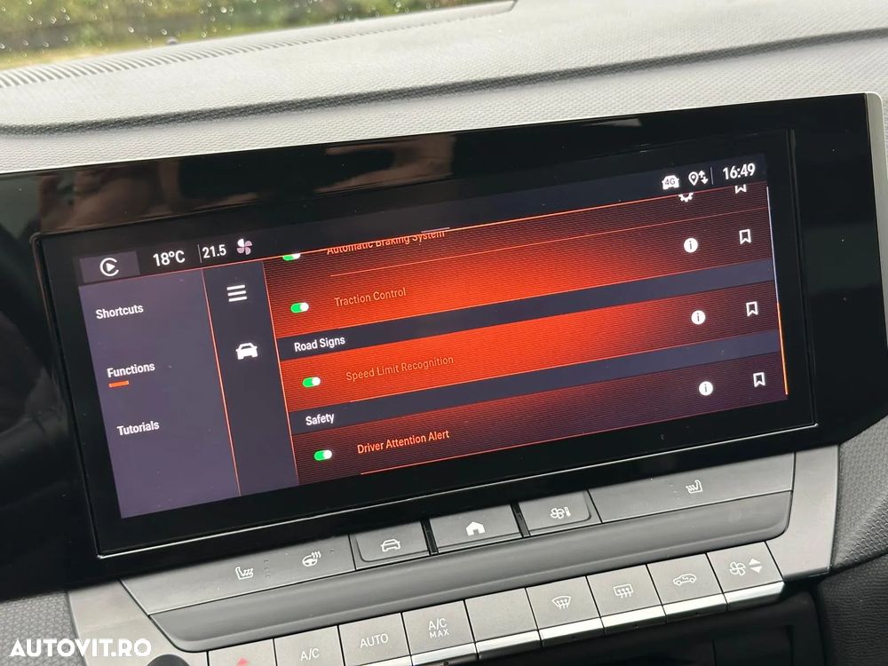 Opel Astra 1.2L Turbo Start/Stop AT8 Elegance - 24