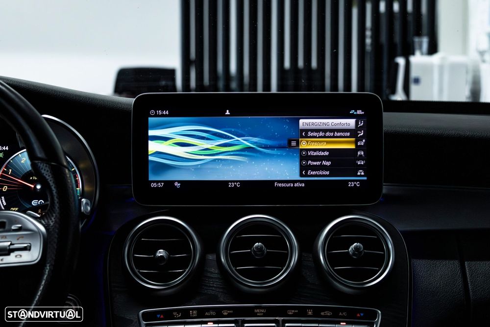 Mercedes-Benz C 300 de AMG Line - 25