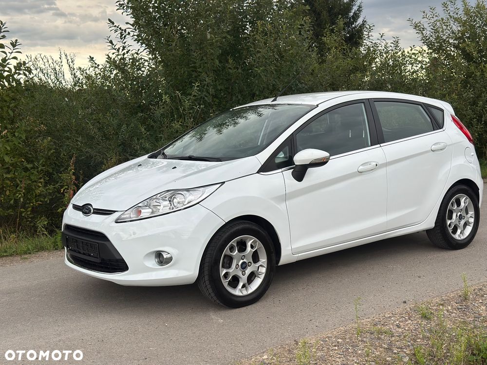 Ford Fiesta - 9