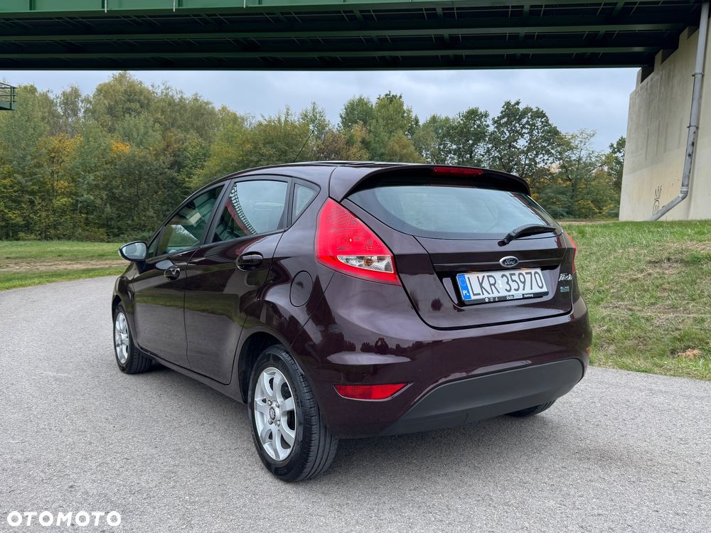 Ford Fiesta 2009 photo 5