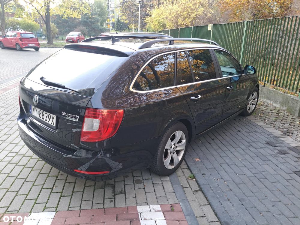 Skoda Superb 1.6 TDI GreenLine - 6