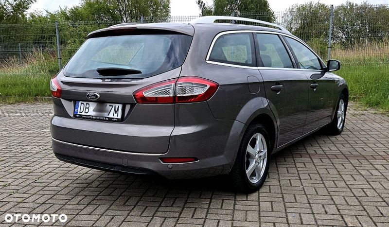 Ford Mondeo 2.0 TDCi Titanium - 16