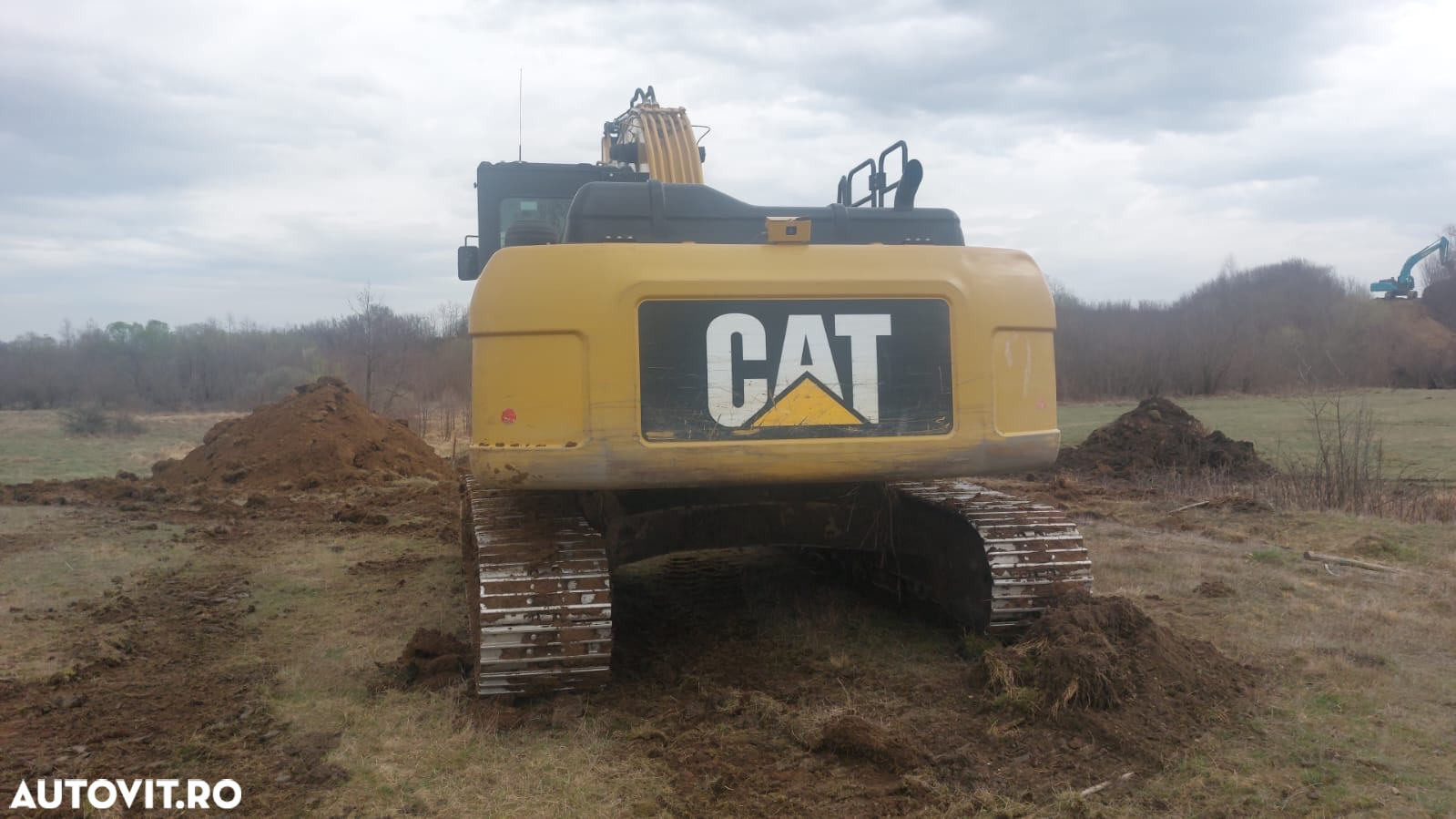 Caterpillar 326D2L - 2