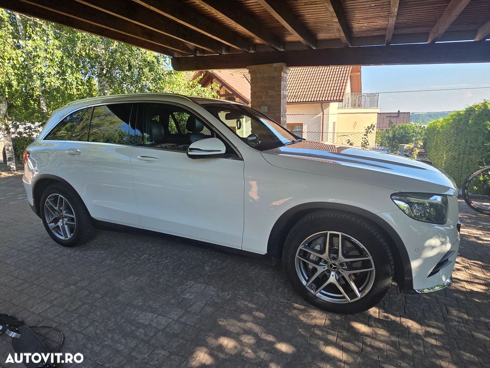 Mercedes-Benz GLC - 13