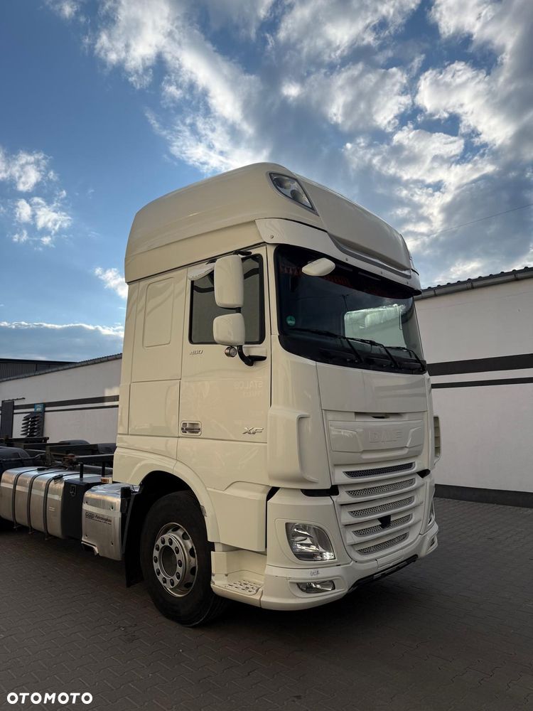 DAF 106 - 3