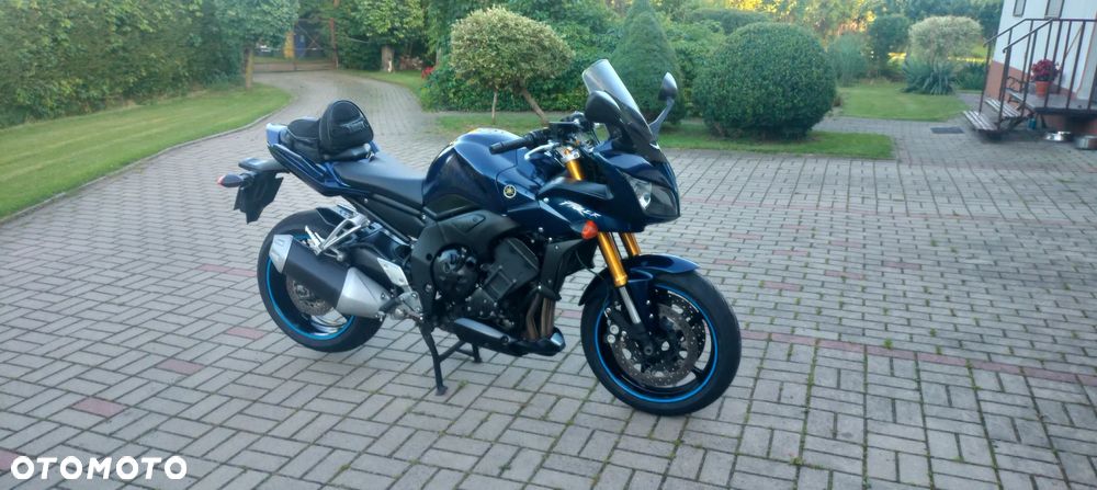 Yamaha FZ - 6