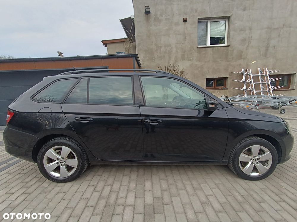 Skoda Fabia 1.0 TSI Ambition - 2
