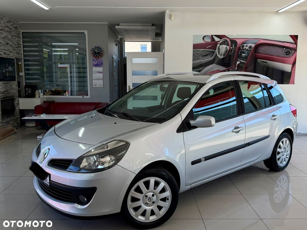 Renault Clio - 16