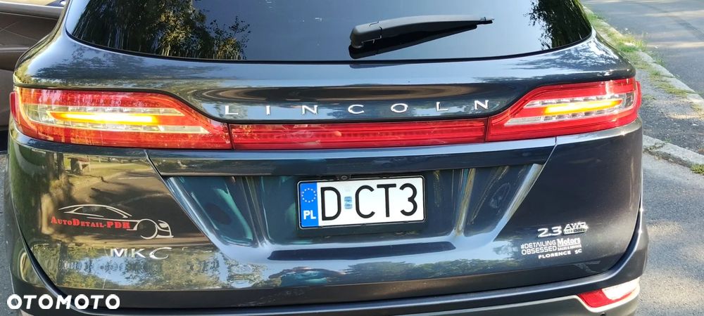 Lincoln MKC - 39