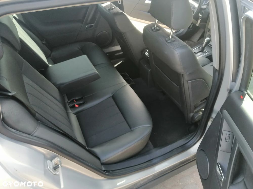 Opel Vectra 2.8 V6 Cosmo - 10
